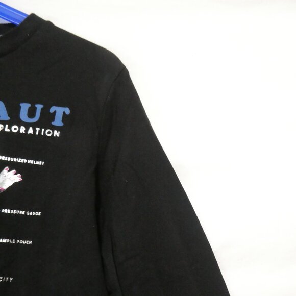 OLD NAVY | medium (8) | Black Long Sleeve Astronaut Exploration Graphic Shirt - Picture 6 of 15